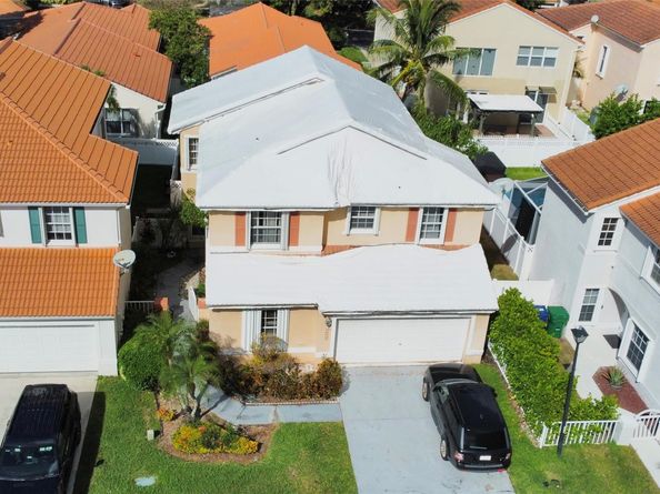 11058 NW 46th Dr, Coral Springs FL 33076