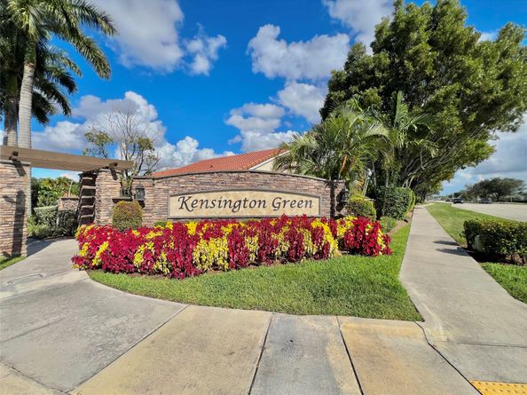 11058 NW 46th Dr, Coral Springs FL 33076