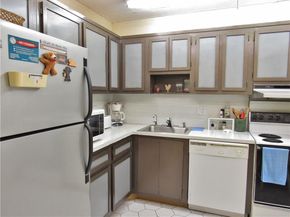 2661 S Course Dr 404, Pompano Beach FL 33069