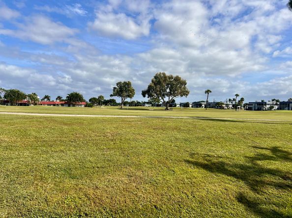 202 Tuscany D, Delray Beach FL 33446