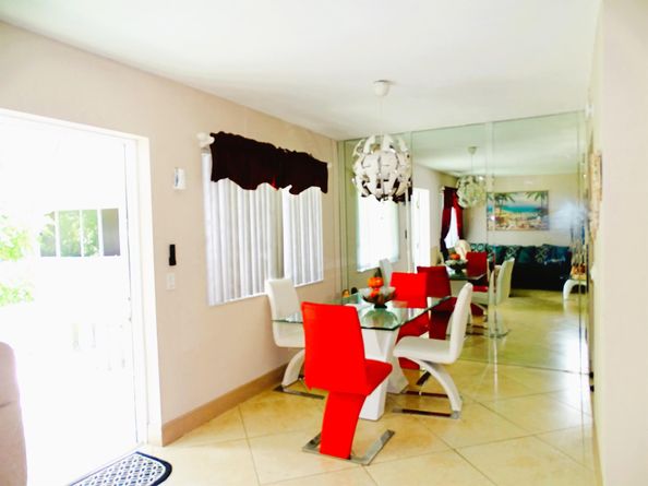 3100 Springdale Boulevard 310, Palm Springs FL 33461