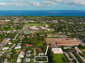 14 NW 24th Street, Delray Beach FL 33444