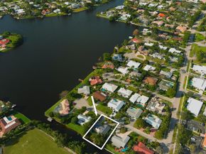 14 NW 24th Street, Delray Beach FL 33444