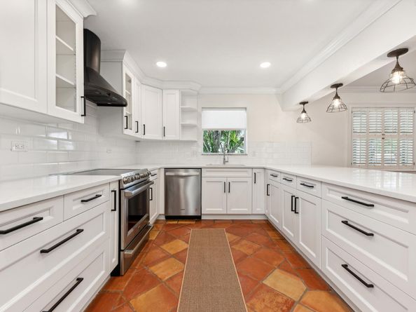 14 NW 24th Street, Delray Beach FL 33444