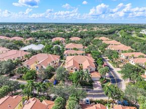 1588 Passion Vine Cir 1588, Weston FL 33326