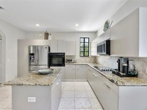 1588 Passion Vine Cir 1588, Weston FL 33326