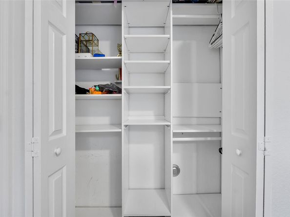 1588 Passion Vine Cir 1588, Weston FL 33326