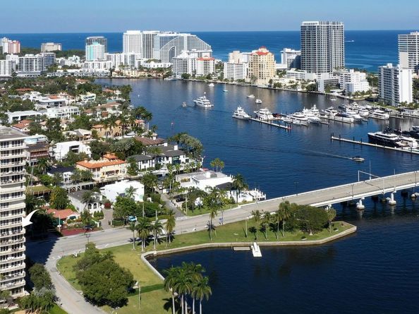 2500 E Las Olas Blvd 901, Fort Lauderdale FL 33301