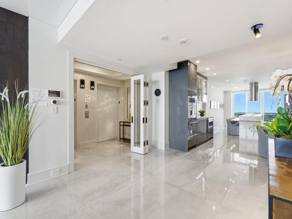 3100 N Ocean Blvd 2307, Fort Lauderdale FL 33308