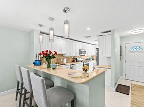 24 Stratford Drive E D, Boynton Beach FL 33436