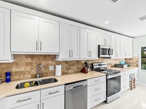 24 Stratford Drive E D, Boynton Beach FL 33436