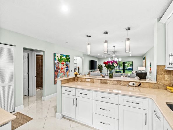 24 Stratford Drive E D, Boynton Beach FL 33436