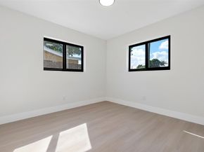 4330 NE 20th Ave, Fort Lauderdale FL 33308