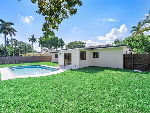 4330 NE 20th Ave, Fort Lauderdale FL 33308