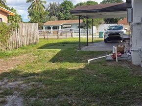 18422 NW 42nd Ct, Miami Gardens FL 33055