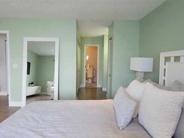 4751 NW 21 st 112, Lauderhill FL 33313