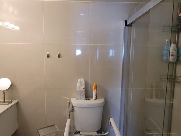 4751 NW 21 st 112, Lauderhill FL 33313