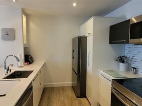 4751 NW 21 st 112, Lauderhill FL 33313