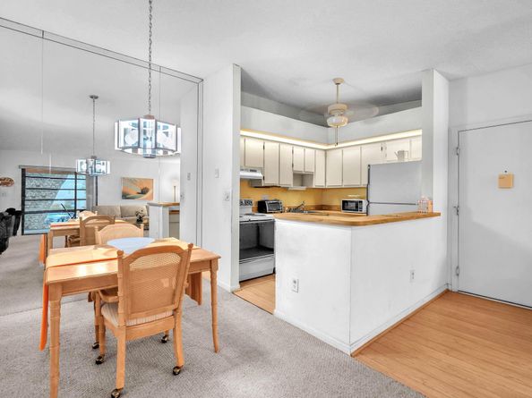 10419 E Clairmont Cir 205, Fort Lauderdale FL 33321
