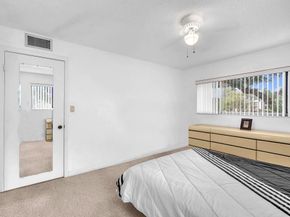 10419 E Clairmont Cir 205, Fort Lauderdale FL 33321