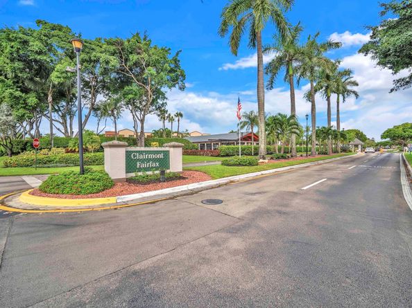 10419 E Clairmont Cir 205, Fort Lauderdale FL 33321