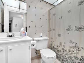 10419 E Clairmont Cir 205, Fort Lauderdale FL 33321