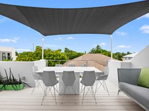 1415 NE 6TH St, Fort Lauderdale FL 33304