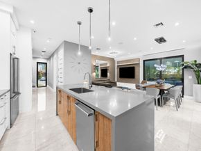 1415 NE 6TH St, Fort Lauderdale FL 33304