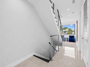 1415 NE 6TH St, Fort Lauderdale FL 33304