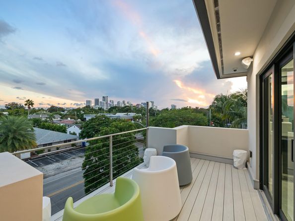 1415 NE 6TH St, Fort Lauderdale FL 33304