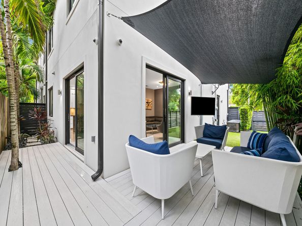 1415 NE 6TH St, Fort Lauderdale FL 33304