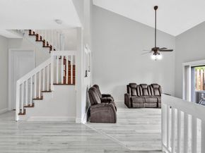 4182 S Pine Island Rd, Davie FL 33328