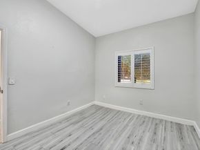 4182 S Pine Island Rd, Davie FL 33328