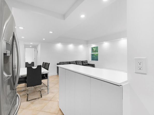 1439 S Ocean Blvd 215, Pompano Beach FL 33062