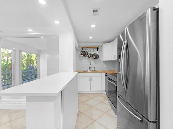 1439 S Ocean Blvd 215, Pompano Beach FL 33062