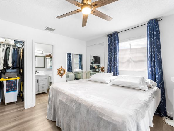 216-218 NE 9th Ave, Deerfield Beach FL 33441