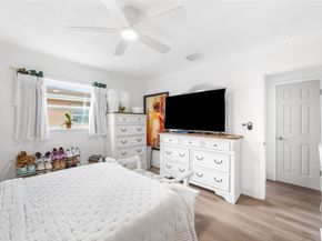 216-218 NE 9th Ave, Deerfield Beach FL 33441