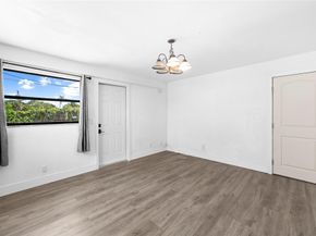 216-218 NE 9th Ave, Deerfield Beach FL 33441