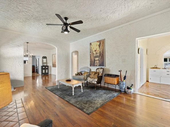 511 Upland Road, West Palm Beach FL 33401