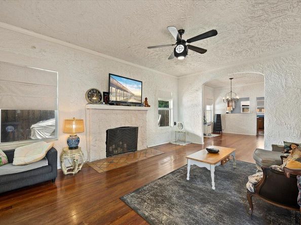 511 Upland Road, West Palm Beach FL 33401