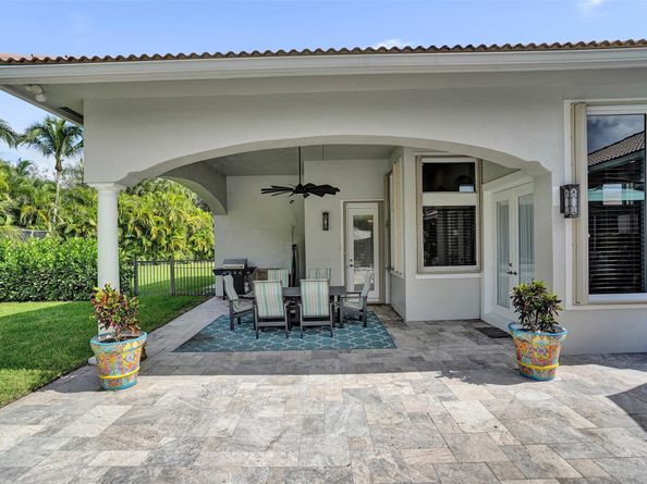 6454 NW 93rd Dr, Parkland FL 33067
