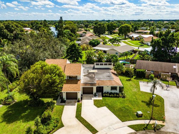 12518 Teakwood Court, Wellington FL 33414