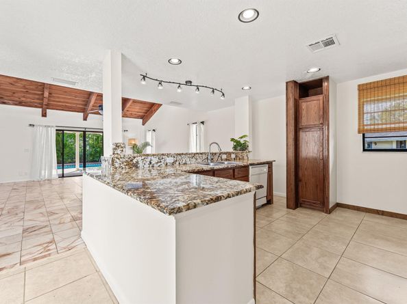 12518 Teakwood Court, Wellington FL 33414