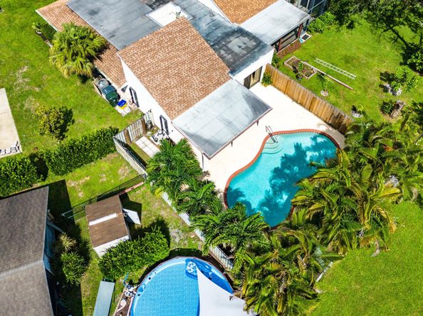 12518 Teakwood Court, Wellington FL 33414