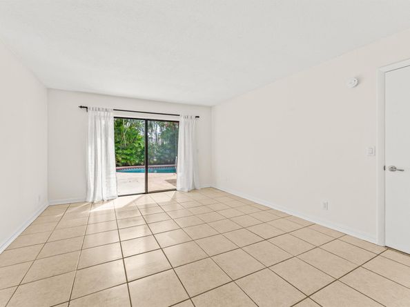12518 Teakwood Court, Wellington FL 33414