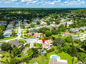 12518 Teakwood Court, Wellington FL 33414