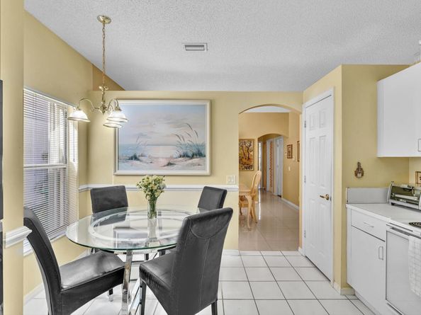 6264 NW 38th Drive, Coral Springs FL 33067