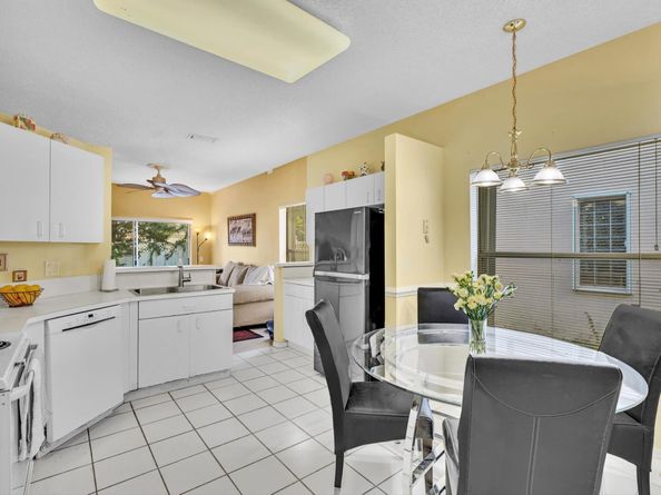 6264 NW 38th Drive, Coral Springs FL 33067