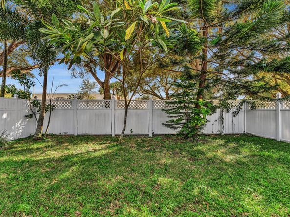 6264 NW 38th Drive, Coral Springs FL 33067