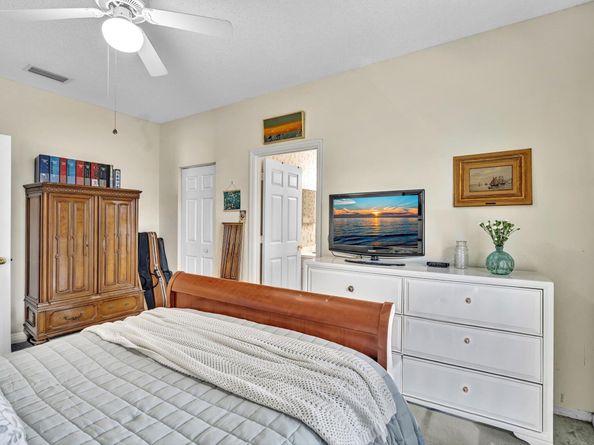 6264 NW 38th Drive, Coral Springs FL 33067